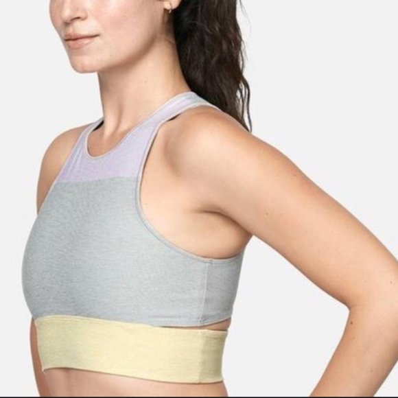 Outdoor Voices Slashback Crop Top - Picture 1 of 3